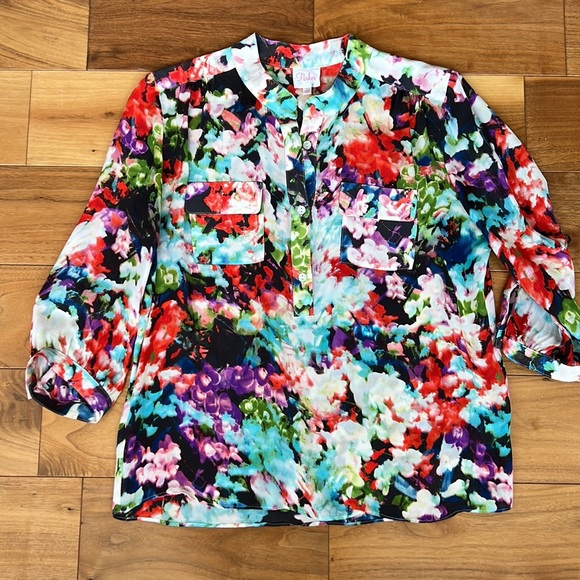 Parker Silk Blouse. Size small - Picture 6 of 11